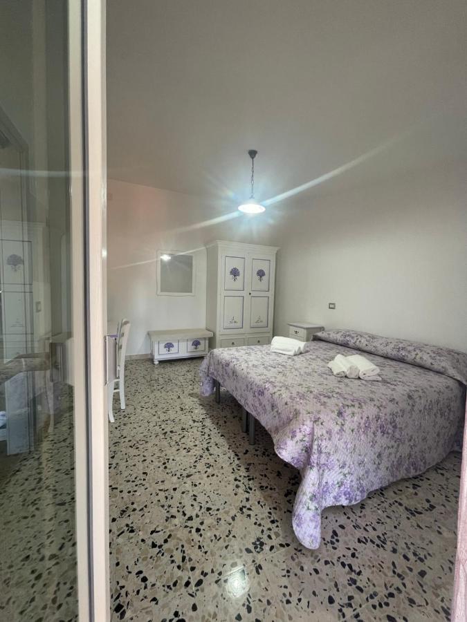 Affittacamere Il Vicoletto Aria Ona Villagrande Strisaili Exterior foto